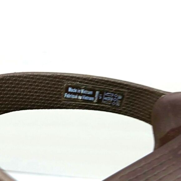 CROCS Women's Thong Sandals in Brown with Gold Accents Size 11 - Picture 2 of 9